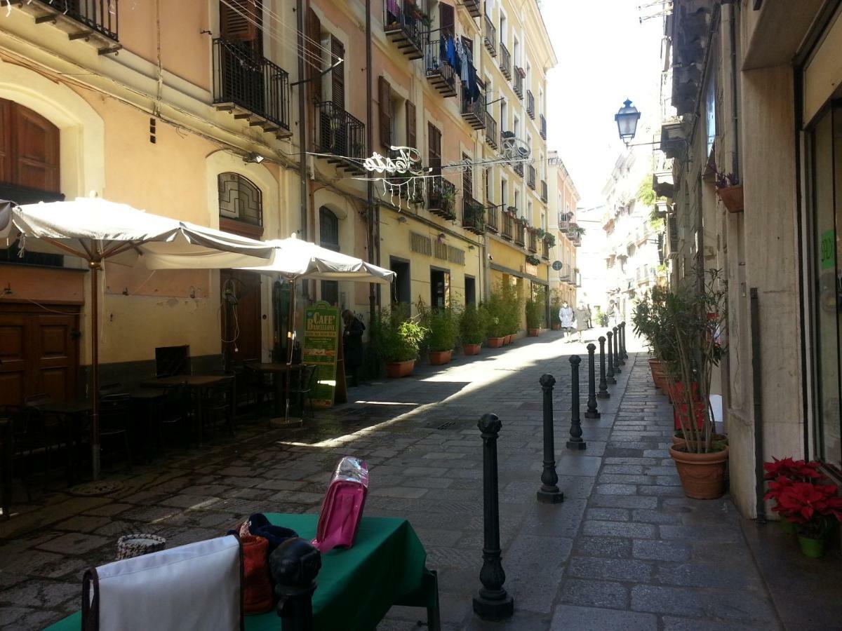 Apartamento Citta Antica Cagliari Exterior foto