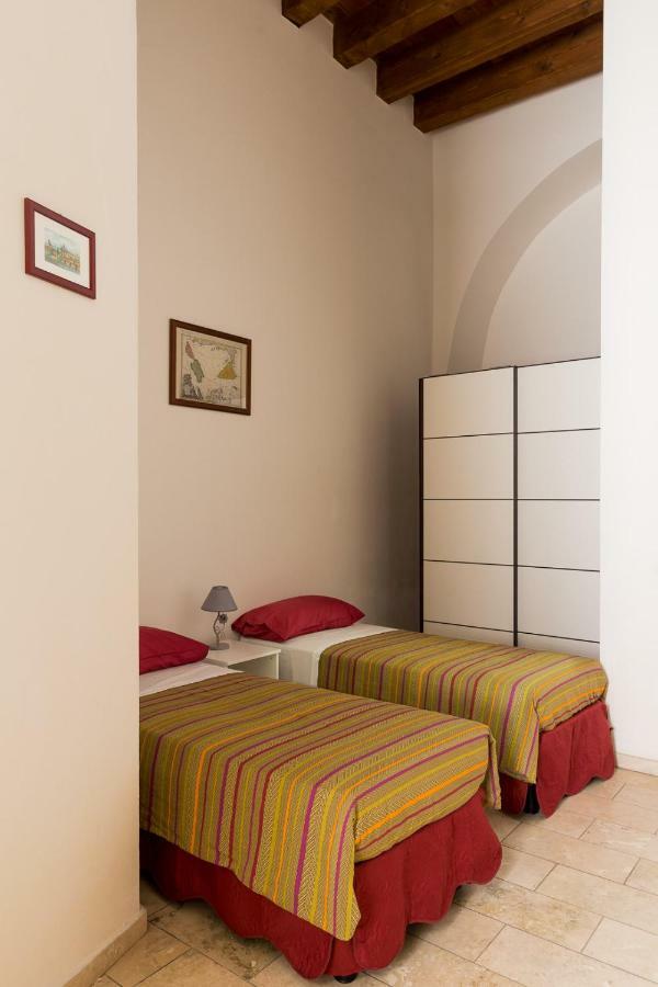 Apartamento Citta Antica Cagliari Exterior foto